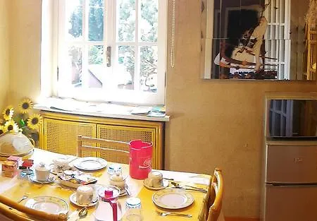 Bed & Breakfast Liz Varese